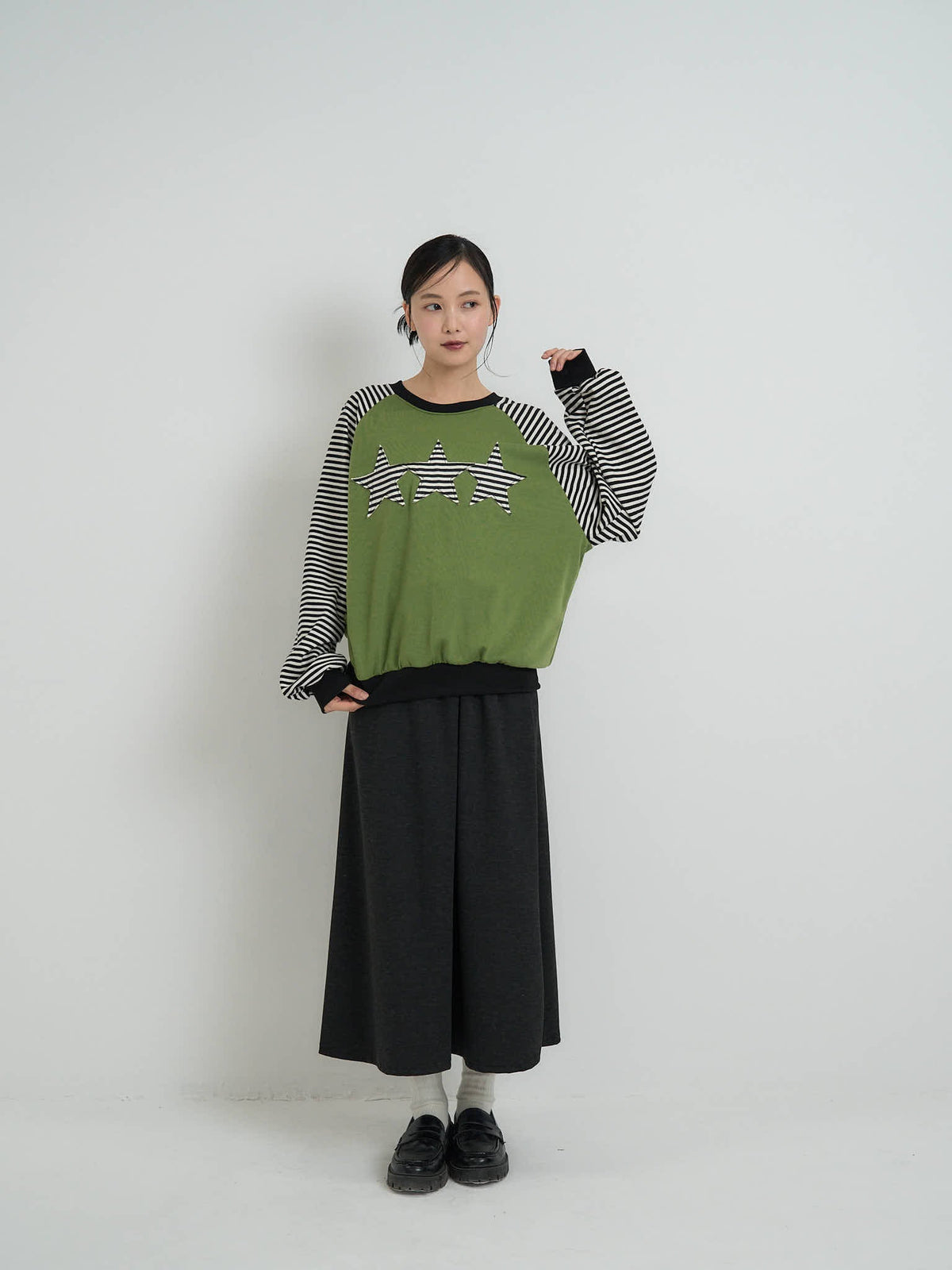 star patch border long tee