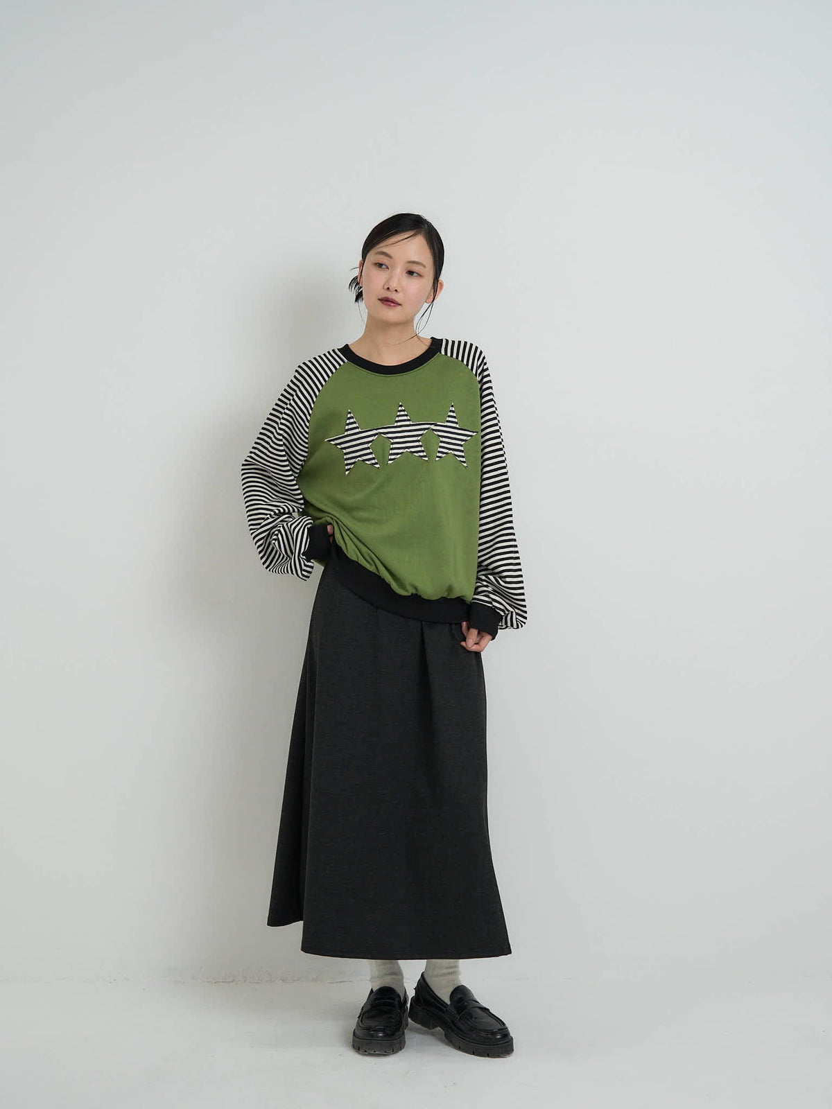 star patch border long tee