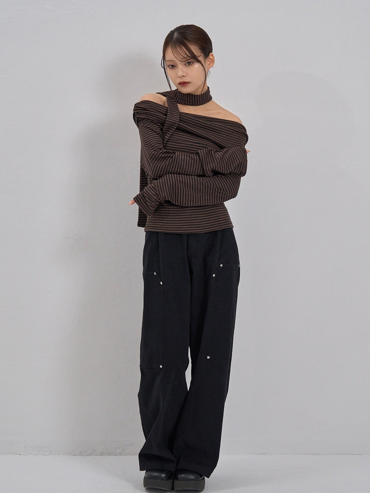 border offshoulder scarf tops