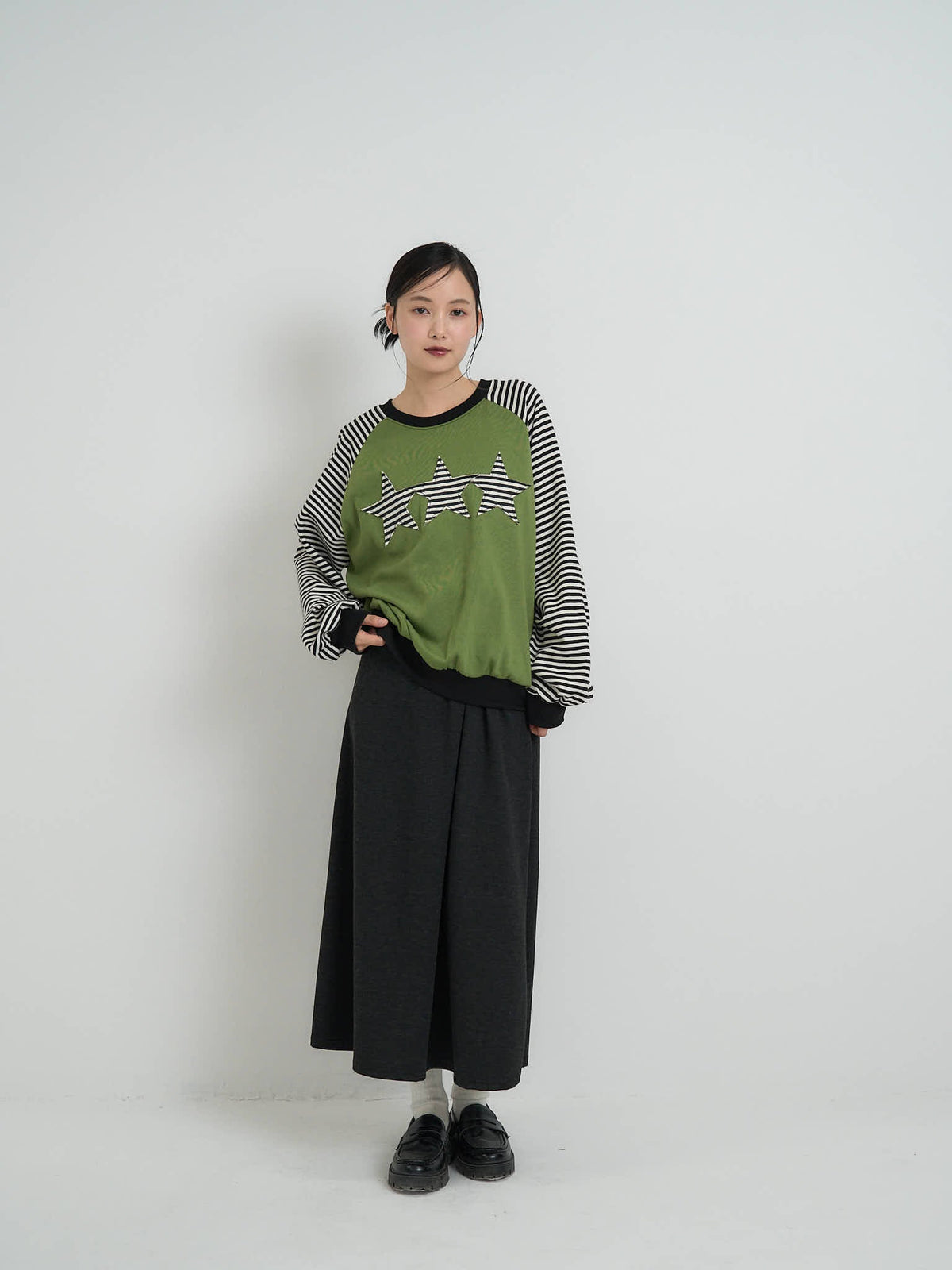 star patch border long tee