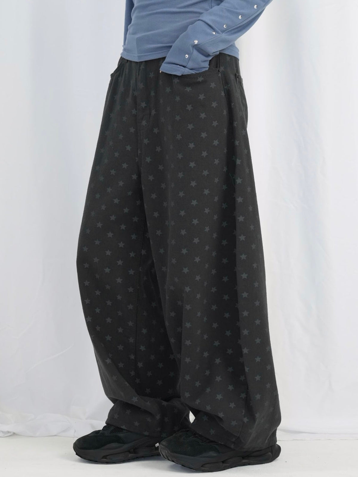 star dot balloon pants
