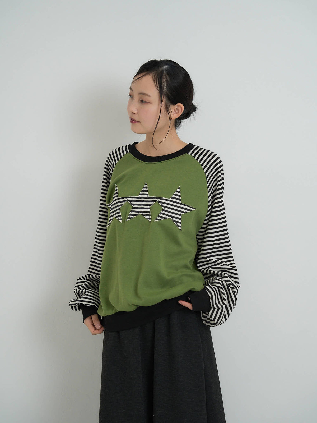 star patch border long tee